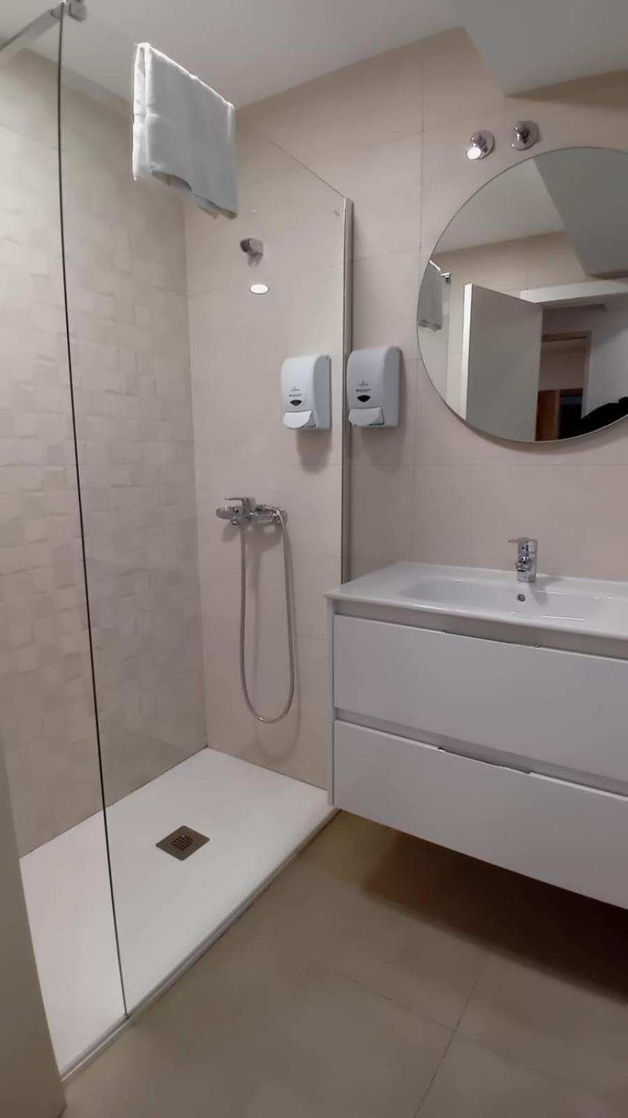 Amplio Piso Con Vistas En La Entrada Del Camino C4 Apartment Сантяго де Компостела Екстериор снимка